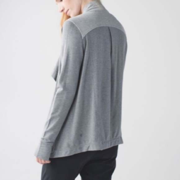 Lululemon Coast Wrap Heathered Mod Medium Grey 6 - Picture 2 of 12